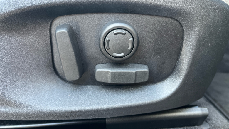 Jaguar E-Pace 2.0 D200 R-Dynamic S 5dr Auto Diesel Estate